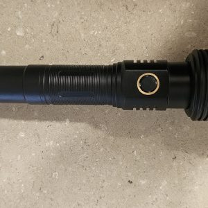 פנס מקצועי נטען למרחק של 1500M